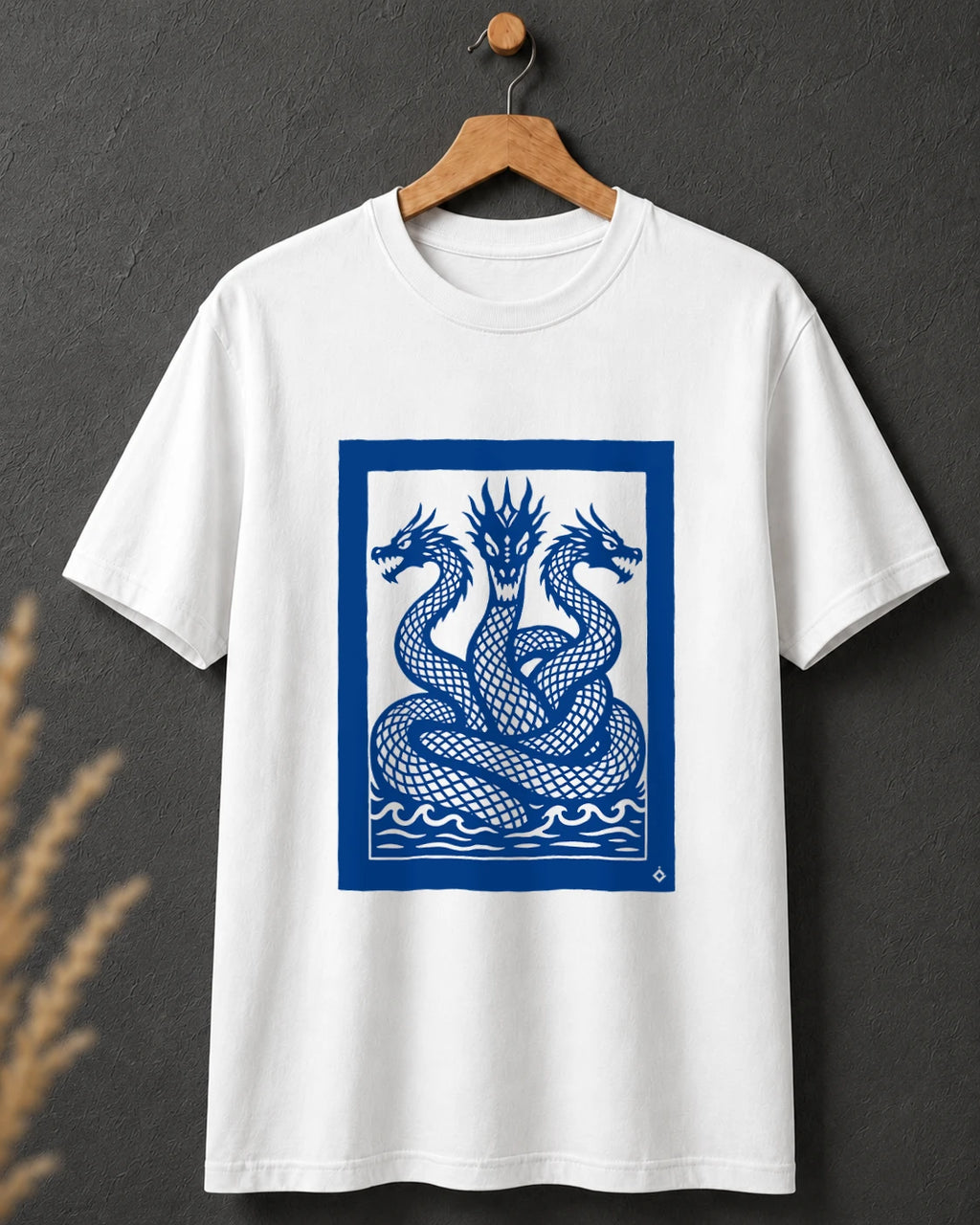 Tricou alb BUCLUC Balaur Ramă 2 Albastru, ilustrație grafică