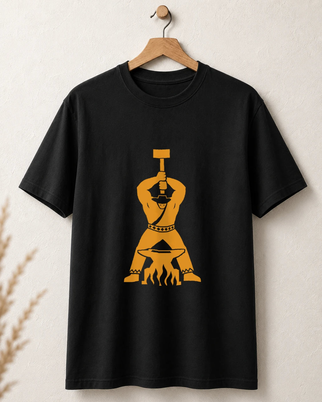 Tricou negru BUCLUC Fierarul, grafică inspirată din folclor românesc