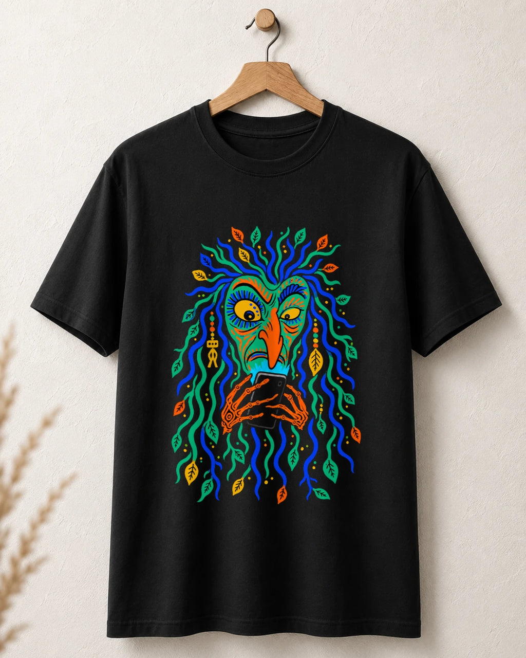 Tricou negru BUCLUC Muma Pădurii, grafică inspirată din folclor românesc
